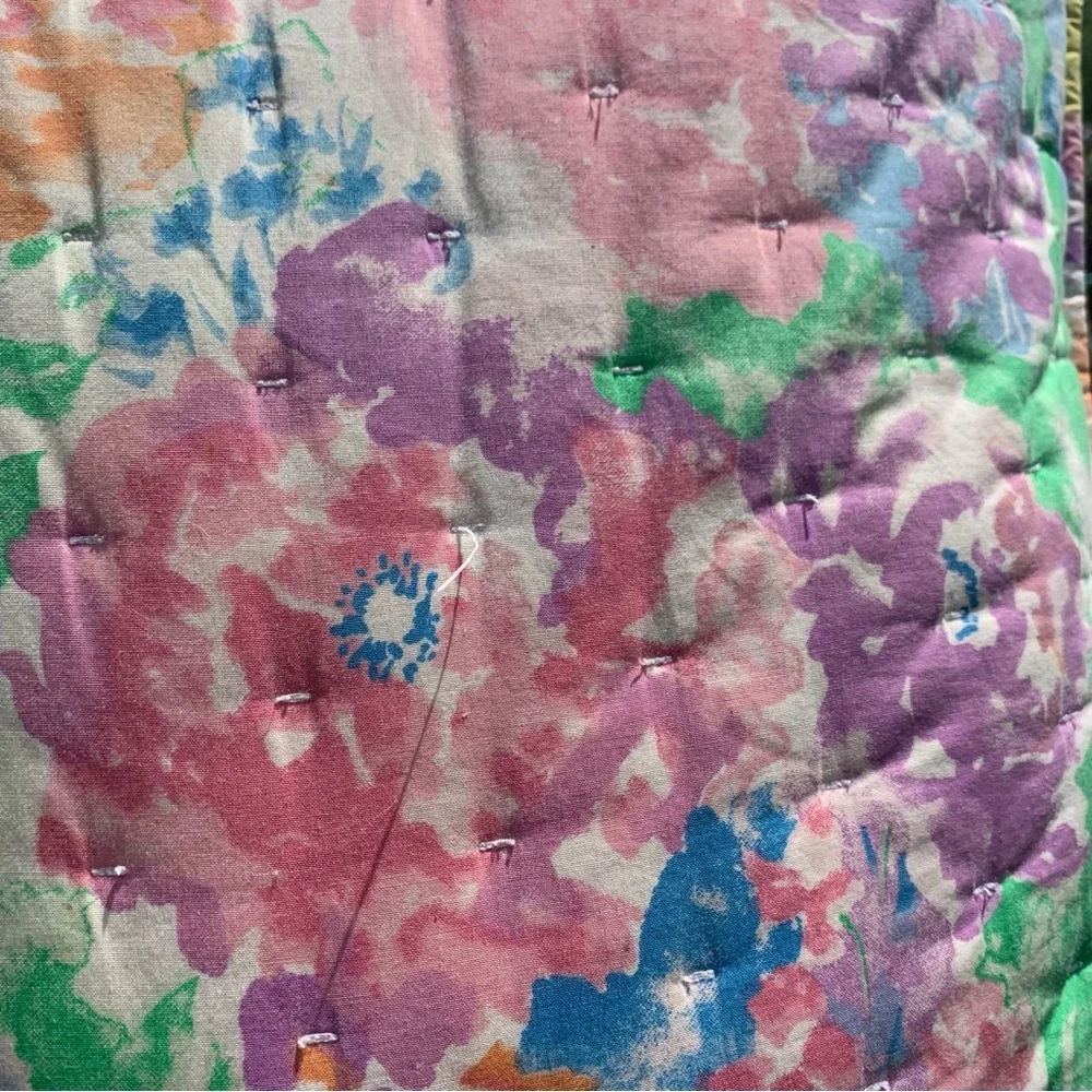 Beautiful Colorful Floral Vintage Throw Pillow Approx. 18 x 18 inches Decor!